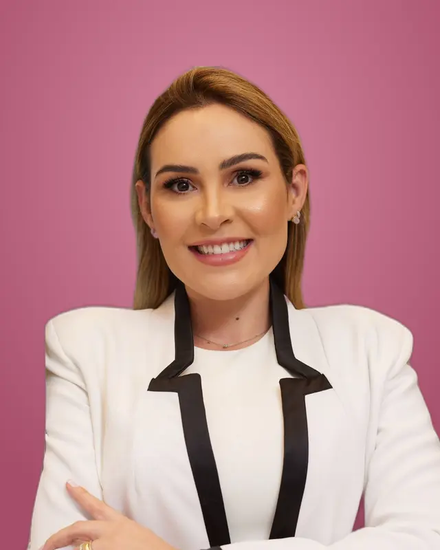 Dra. Kayursula Ribeiro
